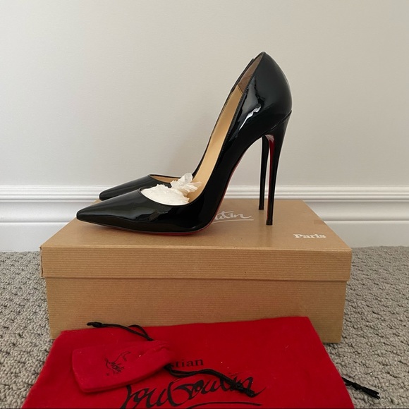 Christian Louboutin So Kate Heels - Picture 7 of 11